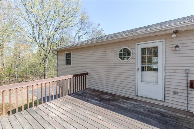 136 Hope Hill Terrace, Cranston, RI 02921