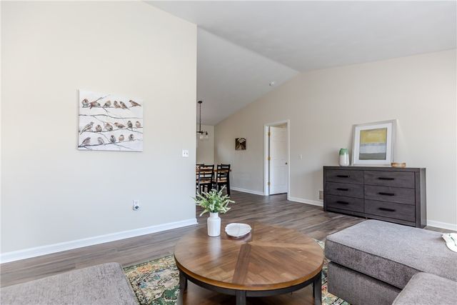 136 Hope Hill Terrace, Cranston, RI 02921