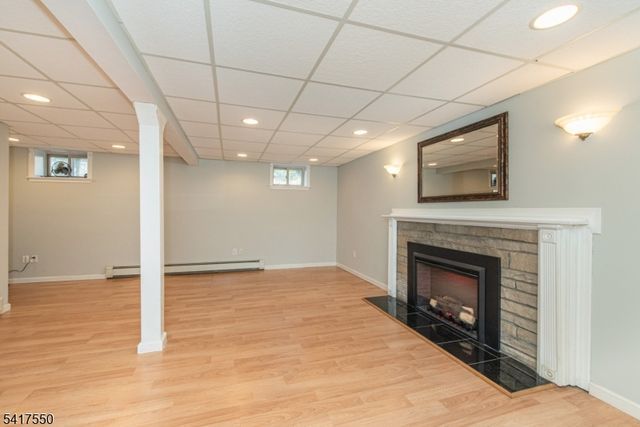 42 Everdale Rd, Randolph Twp., NJ 07869