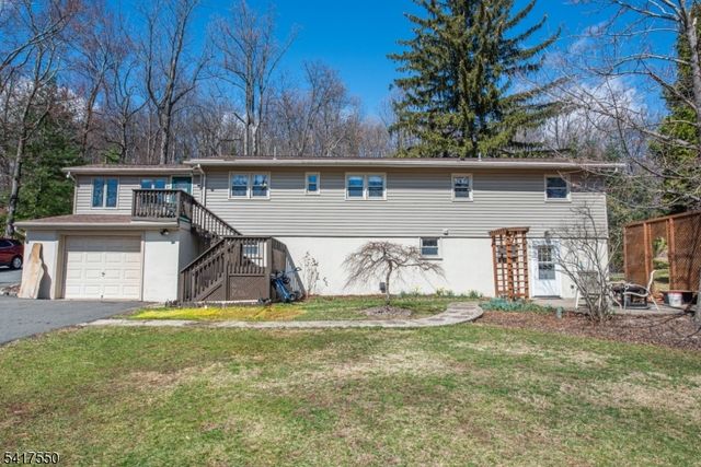 42 Everdale Rd, Randolph Twp., NJ 07869