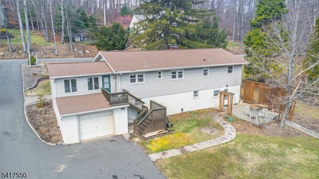 42 Everdale Rd, Randolph Twp., NJ 07869