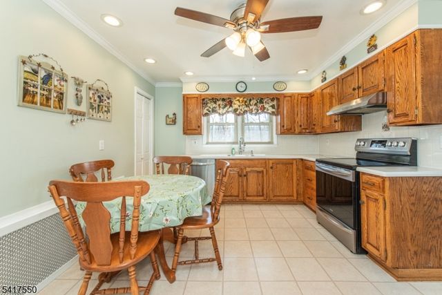 42 Everdale Rd, Randolph Twp., NJ 07869