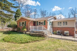 42 Everdale Rd, Randolph Twp., NJ 07869