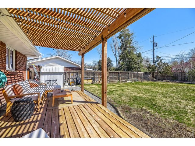 11520 E 2nd Ave, Aurora, CO 80010