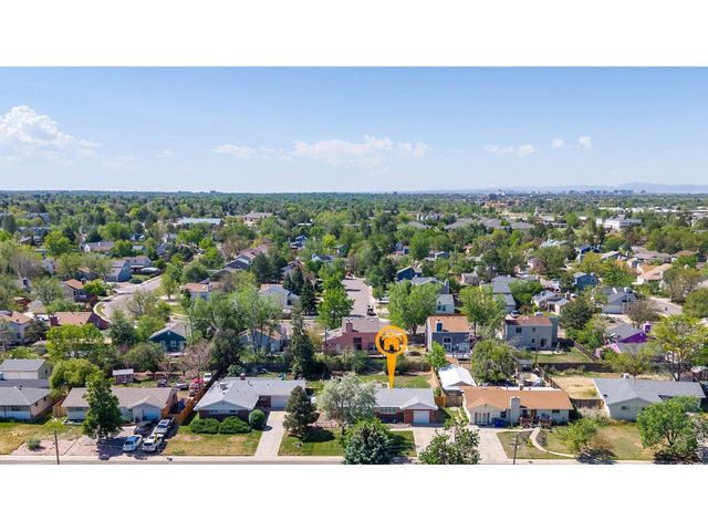 11520 E 2nd Ave, Aurora, CO 80010
