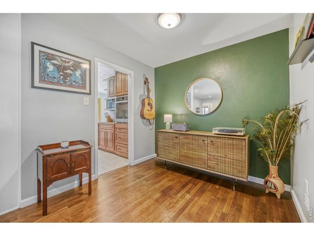 11520 E 2nd Ave, Aurora, CO 80010