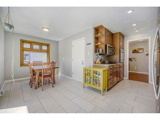 11520 E 2nd Ave, Aurora, CO 80010