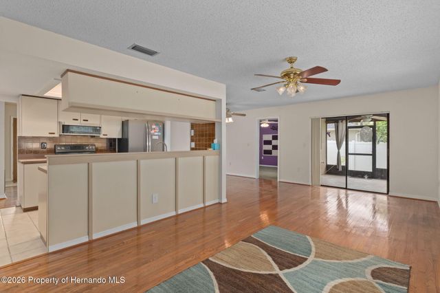 3217 Abeline Road, Spring Hill, FL 34608