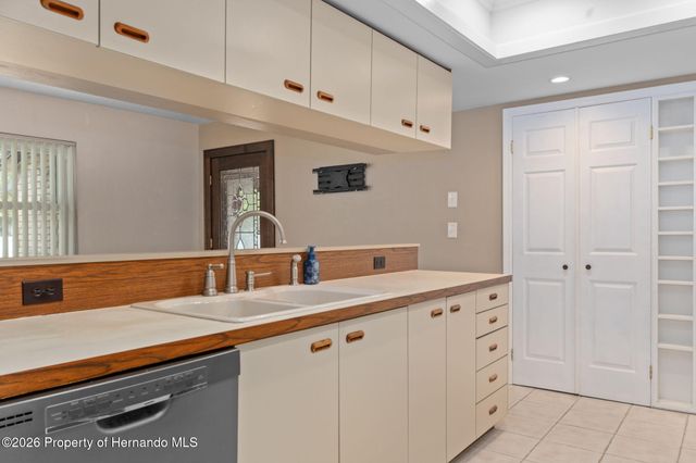 3217 Abeline Road, Spring Hill, FL 34608