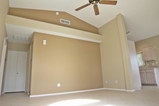 14300 W Bell Road Unit 238, Surprise, AZ 85374