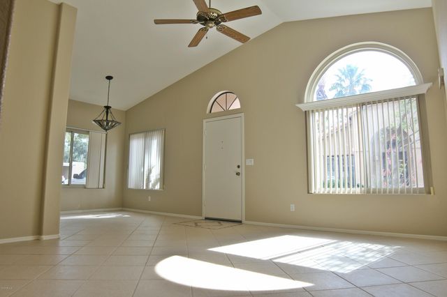 14300 W Bell Road Unit 238, Surprise, AZ 85374