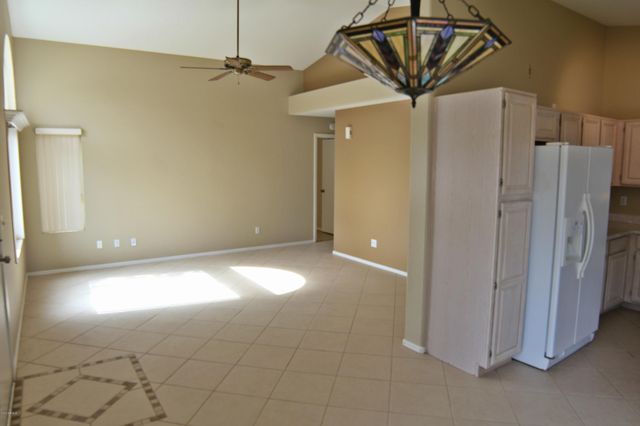 14300 W Bell Road Unit 238, Surprise, AZ 85374