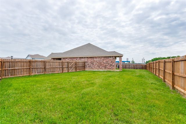 272 Irick Court, Aubrey, TX 76227