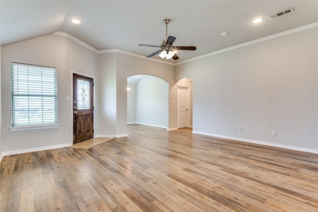 272 Irick Court, Aubrey, TX 76227