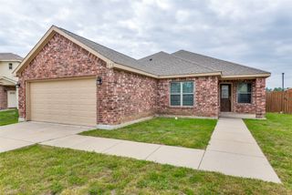272 Irick Court, Aubrey, TX 76227