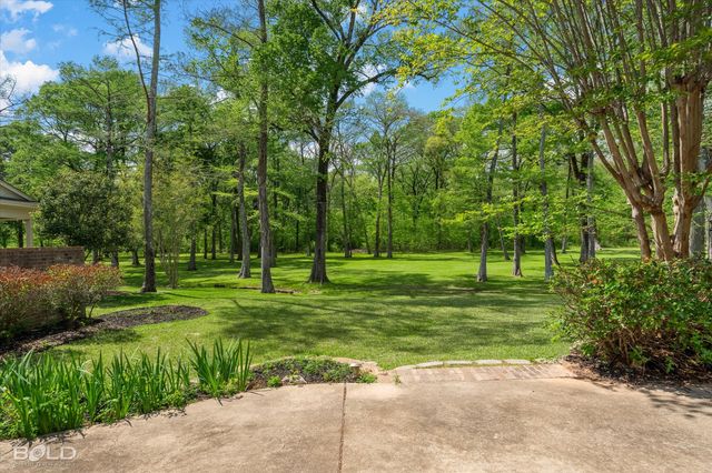 39 Victorias Drive, Bossier City, LA 71111