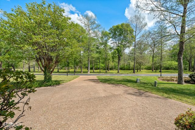 39 Victorias Drive, Bossier City, LA 71111