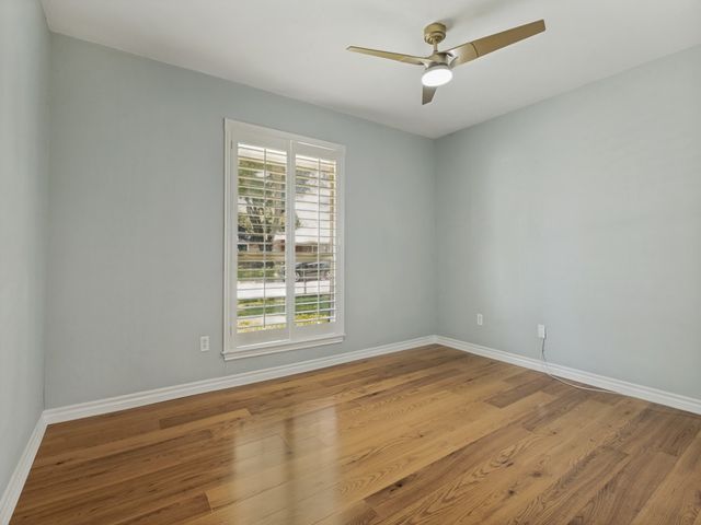 409 Pebblecreek Drive, Garland, TX 75040