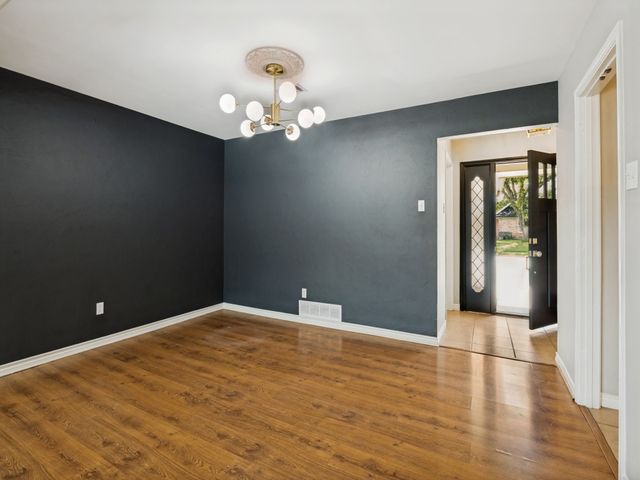 409 Pebblecreek Drive, Garland, TX 75040