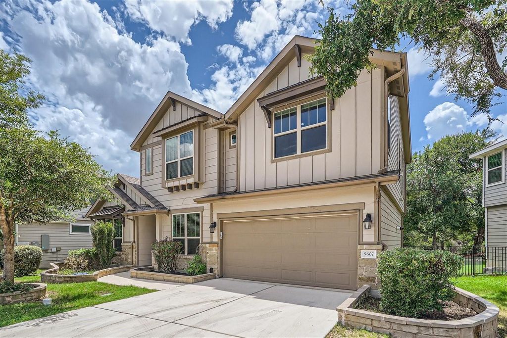 9607 McKnight LOOP 27, Austin, TX 78717