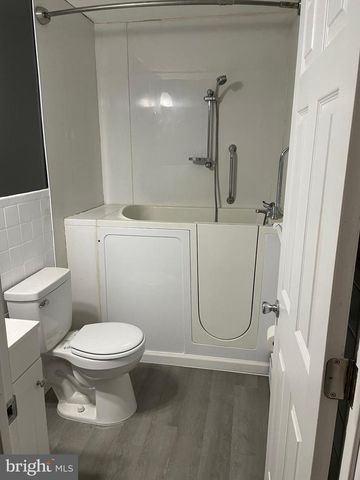 2 COOSA TRL, Browns Mills, NJ 08015