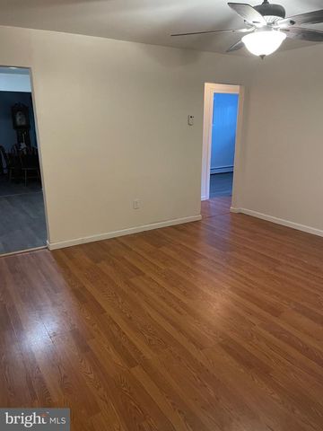 2 COOSA TRL, Browns Mills, NJ 08015