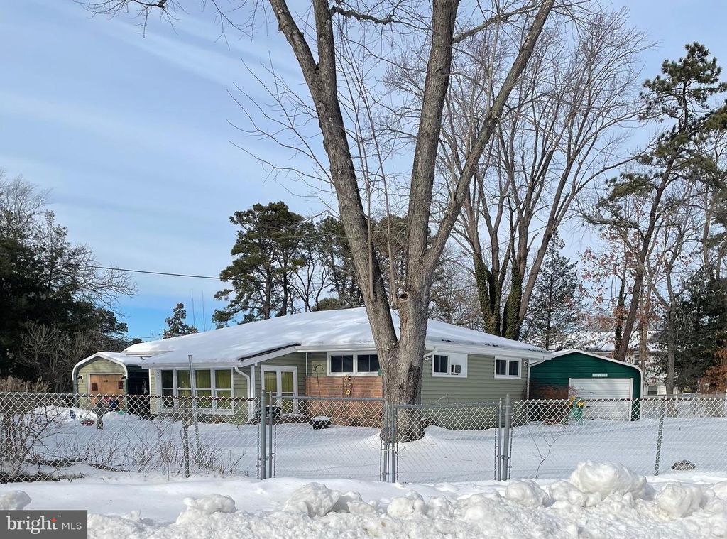 2 COOSA TRL, Browns Mills, NJ 08015