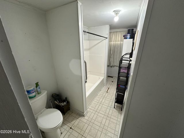 819 S 7th Street, Wilmington, NC 28401