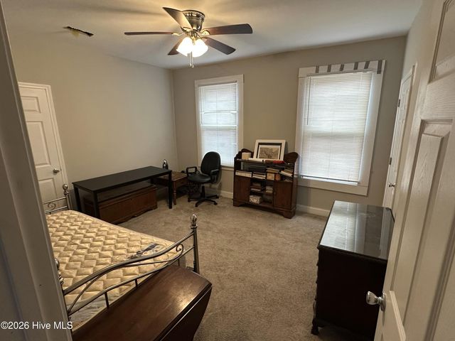 819 S 7th Street, Wilmington, NC 28401