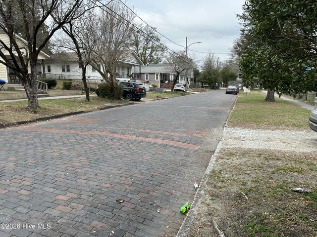 819 S 7th Street, Wilmington, NC 28401