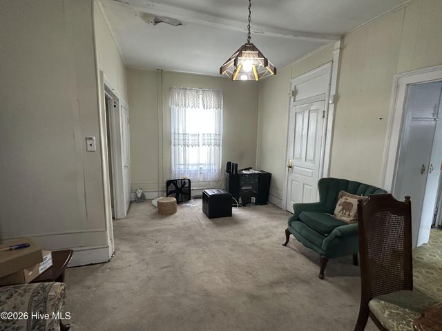 819 S 7th Street, Wilmington, NC 28401