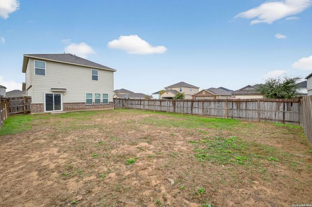 13003 Lineberry Ln, St Hedwig, TX 78152