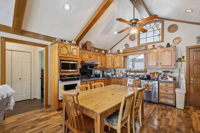 7562 Crow Cut Rd, Fairview, TN 37062