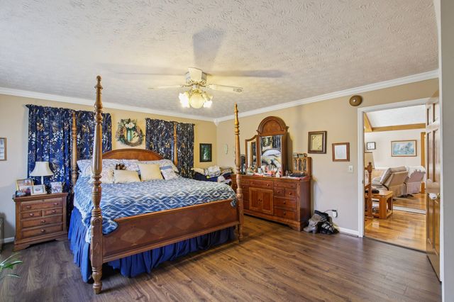 7562 Crow Cut Rd, Fairview, TN 37062