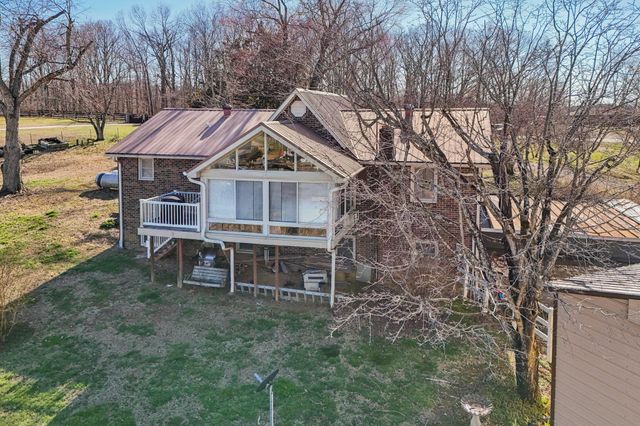 7562 Crow Cut Rd, Fairview, TN 37062