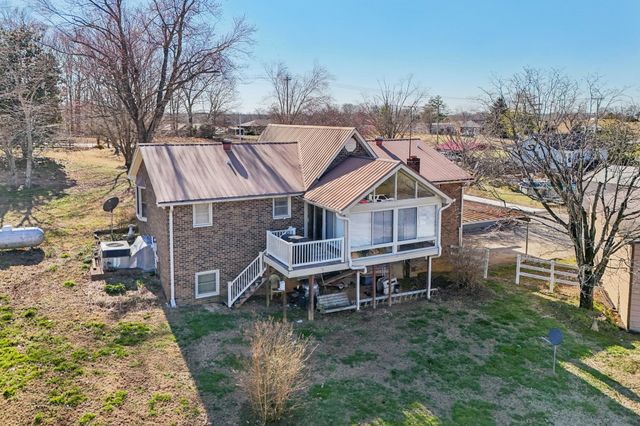 7562 Crow Cut Rd, Fairview, TN 37062