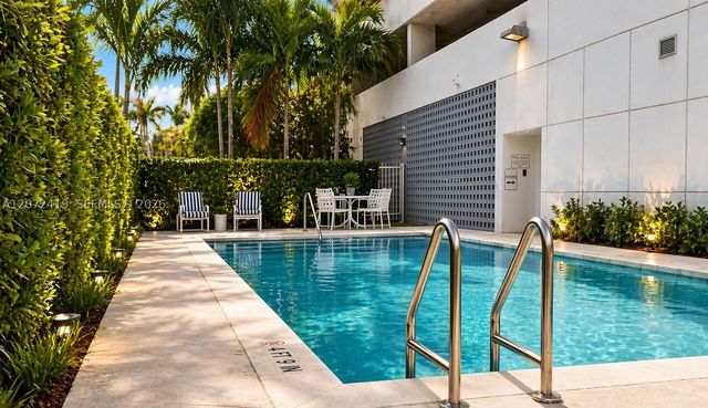 36 NW 6th Ave 805, Miami, FL 33128