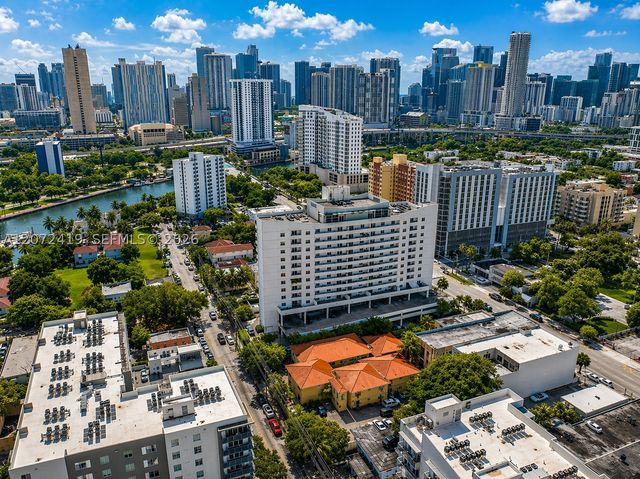 36 NW 6th Ave 805, Miami, FL 33128