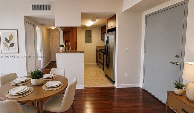 36 NW 6th Ave 805, Miami, FL 33128
