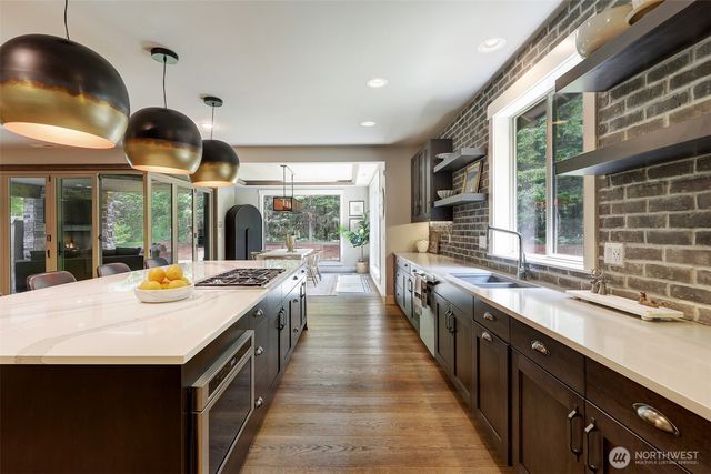 28430 316th Way SE, Ravensdale, WA 98051