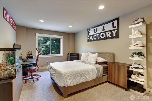 28430 316th Way SE, Ravensdale, WA 98051