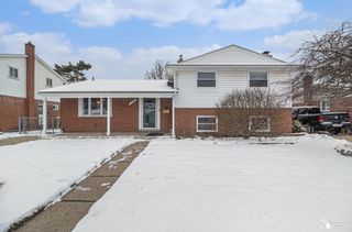 2268 Minerva Street, Westland, MI 48186