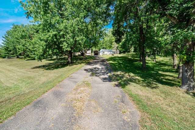 5904 118th Street SE, Delano, MN 55328