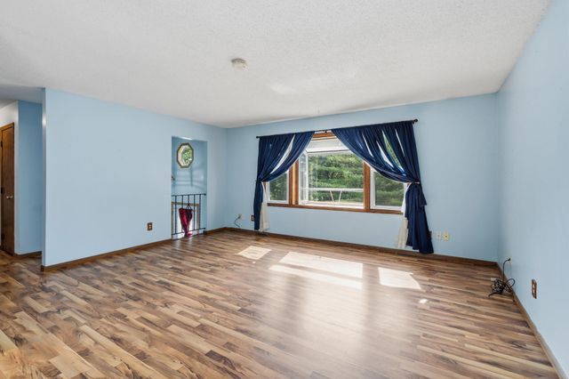 5904 118th Street SE, Delano, MN 55328