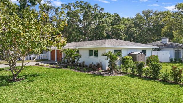 101 N MERCURY AVENUE, Clearwater, FL 33765