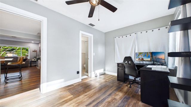 101 N MERCURY AVENUE, Clearwater, FL 33765