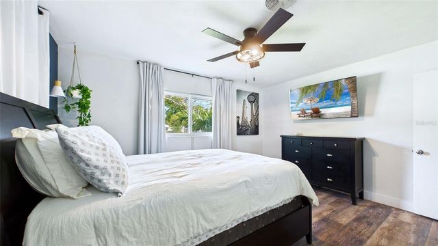 101 N MERCURY AVENUE, Clearwater, FL 33765