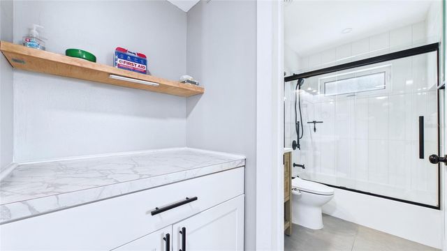 101 N MERCURY AVENUE, Clearwater, FL 33765