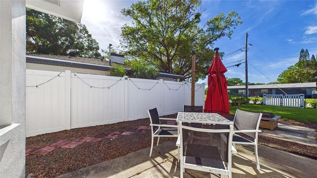 101 N MERCURY AVENUE, Clearwater, FL 33765