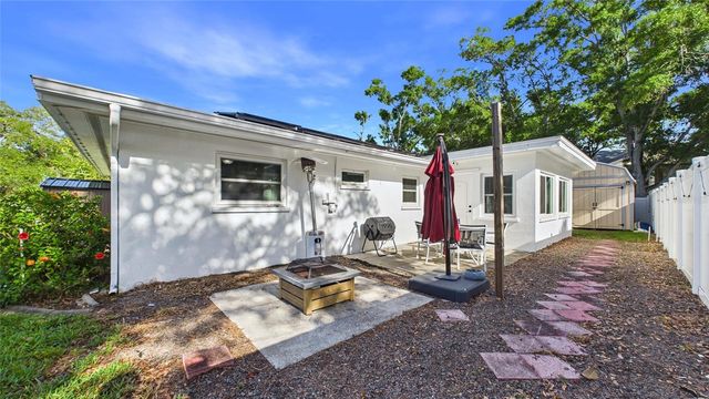 101 N MERCURY AVENUE, Clearwater, FL 33765